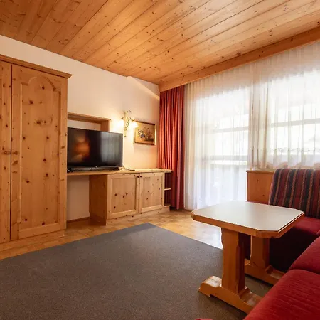 Aparthaus Stubai شقة